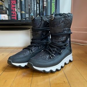 Sorel Women’s Kinetic Snow Boot